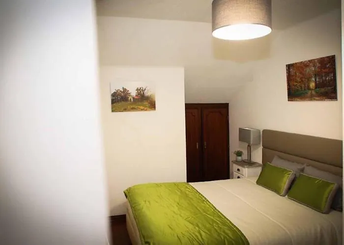 Casa Fundo De Διαμέρισμα Manteigas